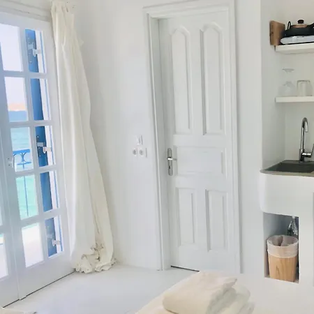 Apartment Naoussa Seafront Little Mermaid *