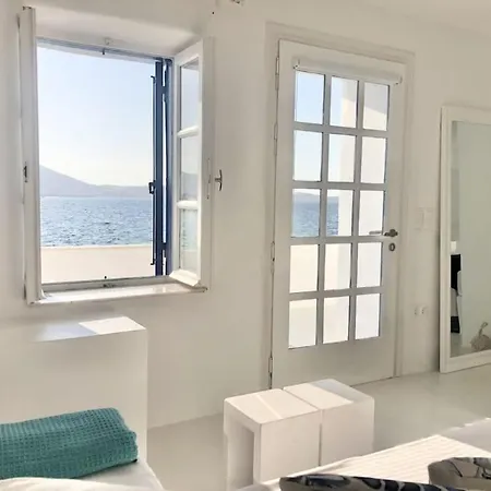 Apartment Naoussa Seafront Little Mermaid *